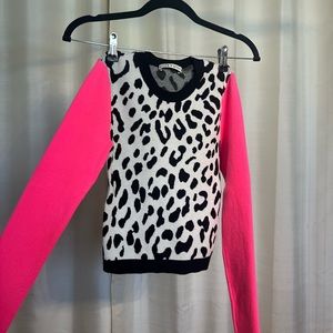Stylish Pink and Black Leopard Print Sweater